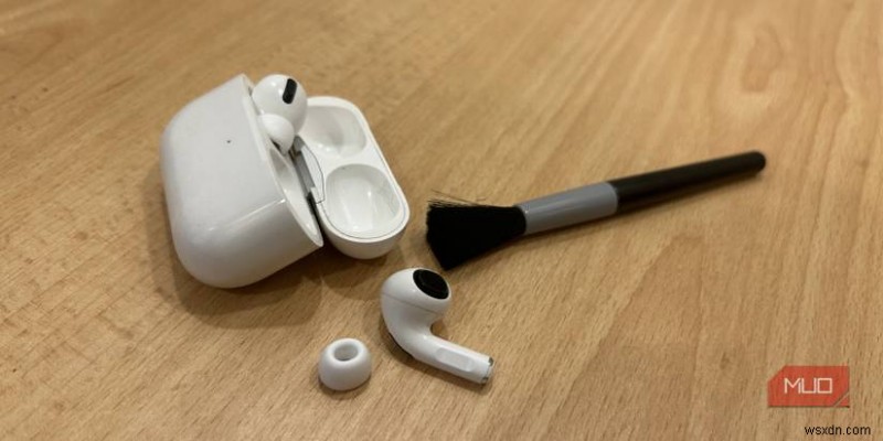 การแก้ปัญหาระดับเสียง AirPod ที่ไม่สม่ำเสมอ:4 การแก้ไขที่ได้รับการพิสูจน์แล้วสำหรับเสียงที่สมดุล 