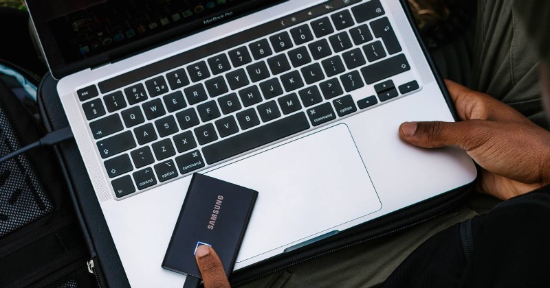 การเรียกใช้แอพ macOS จากไดรฟ์ภายนอก:คำแนะนำทีละขั้นตอน 