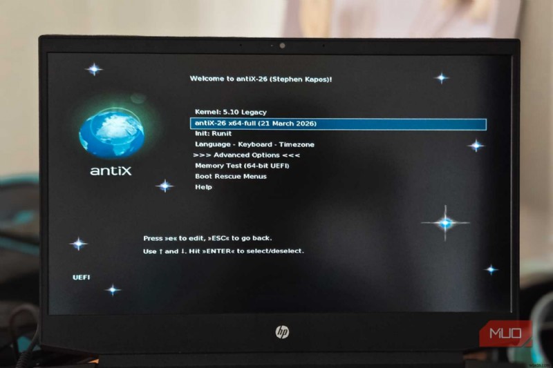 antiX 26:ฟื้นคืนชีพแล็ปท็อปปี 2009 ให้กลายเป็นประสบการณ์ที่เหมือน Chromebook ที่รวดเร็วปานสายฟ้า 
