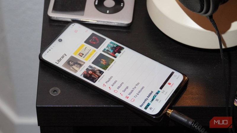 แอพ Android ที่จำเป็น 4 แอพที่เปลี่ยนโทรศัพท์สำรองให้เป็นอุปกรณ์สมาร์ทโฮม 