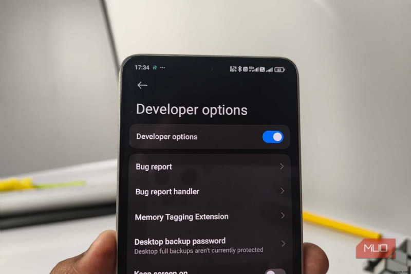 ฉันจะปรับ Poco X6 Pro ของฉันให้เหมาะสมได้อย่างไร:การตั้งค่าที่ให้ประสิทธิภาพที่ราบรื่น 