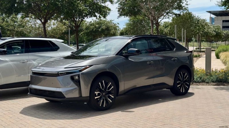 Subaru SUV มีประสิทธิภาพเหนือกว่า Toyota Camry ในด้านต้นทุนการเป็นเจ้าของทั้งหมด 