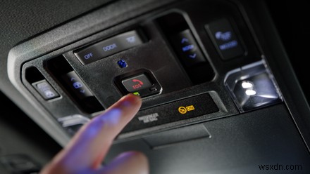 Toyota Crown Signia:สองการตกแต่งพิสูจน์ความหรูหราโดยไม่ต้องเกินงบ 