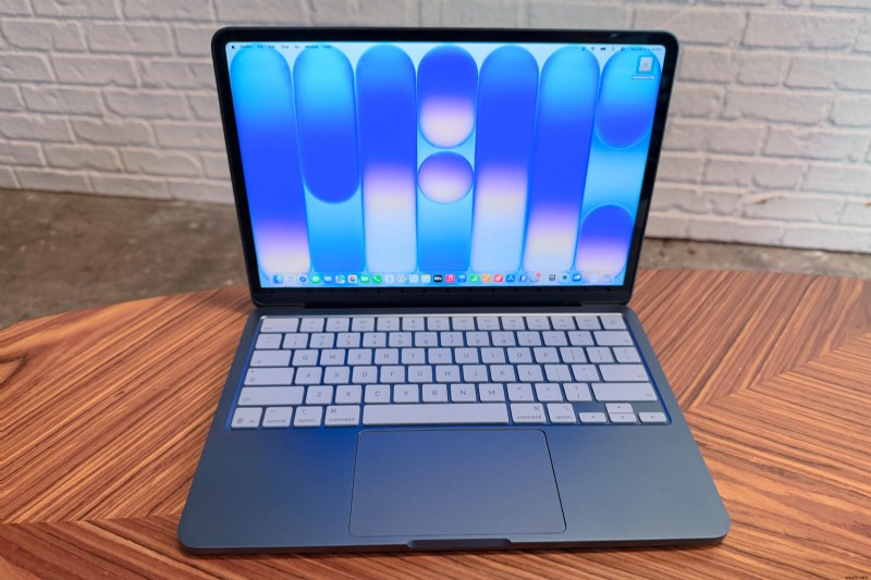สุดยอดคู่มือในการเลือก MacBook ที่ดีที่สุดสำหรับนักศึกษาปี 2026 