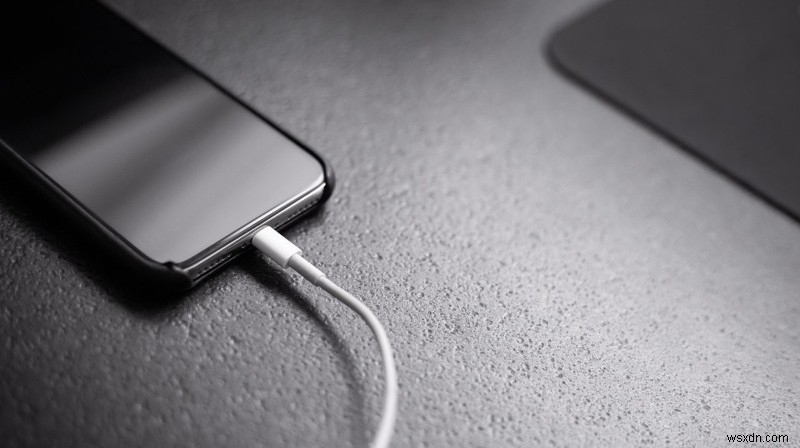 iPhone ของคุณร้อนเกินไปหรือไม่? สาเหตุ อาการ และวิธีแก้ไข