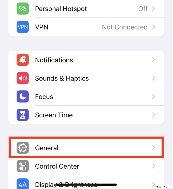 ผู้ติดต่อ WhatsApp หายไป? 4 การแก้ไขที่ได้รับการพิสูจน์แล้ว 