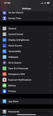 เหตุใดฉันจึงไม่เห็นสถานะ WhatsApp ของเพื่อน การแก้ไขด่วนและการแก้ไขปัญหา 
