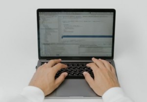 คำแนะนำในการลบ Xcode ออกจาก macOS:คำแนะนำทีละขั้นตอน 
