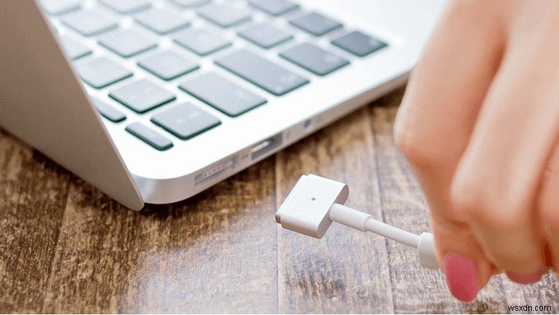 วิธีแก้ไข MacBook ที่ไม่เปิดหรือบู๊ต – คู่มือ Intel &M1 