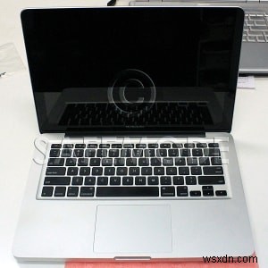 การซ่อมแซมอย่างมืออาชีพ:บอร์ดลอจิก ฮีทซิงค์ และการเปลี่ยนหน้าจอสำหรับ MacBook Pro 13 A1278 ปี 2011