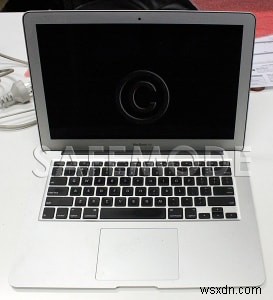 การซ่อมแซมคีย์บอร์ด MacBook Air หลังจากน้ำเสียหาย – บริการที่รวดเร็วและเชื่อถือได้ 