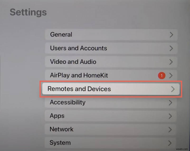 คำแนะนำทีละขั้นตอนในการชาร์จรีโมท Apple TV ของคุณ 