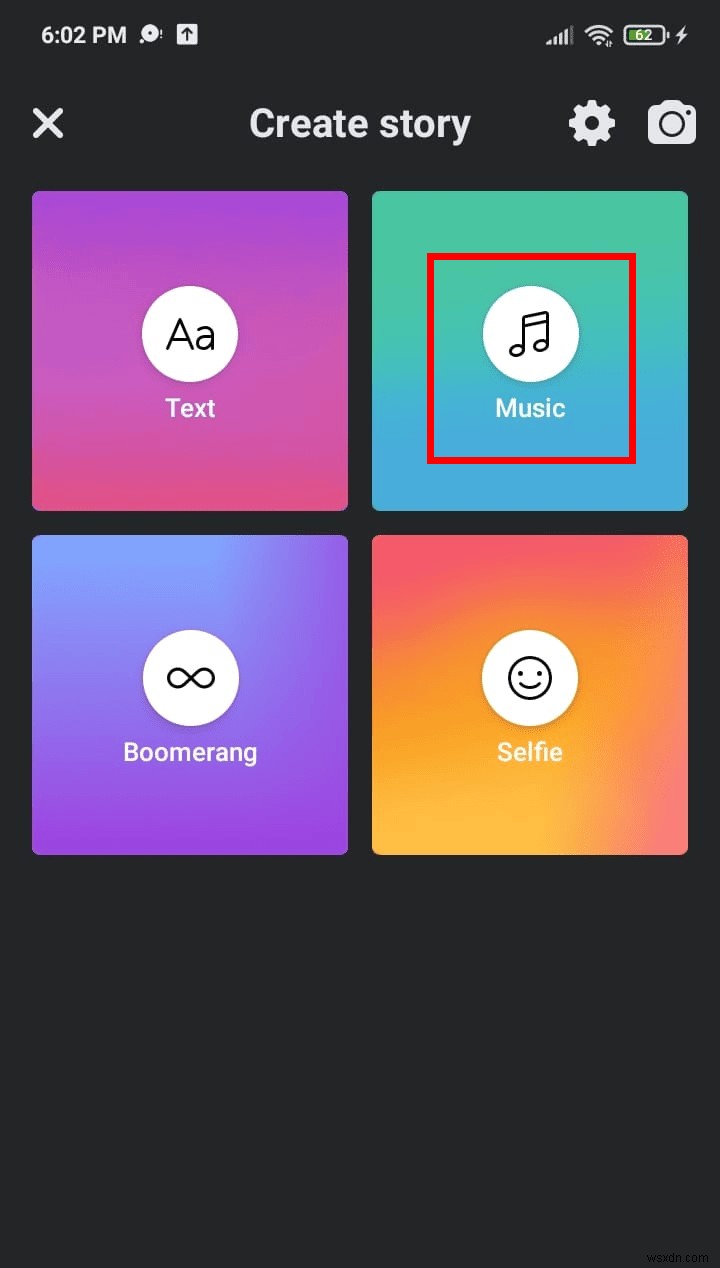 คำแนะนำทีละขั้นตอน:การเพิ่มเนื้อเพลงลงในเรื่องราว Facebook ของคุณบน Android 