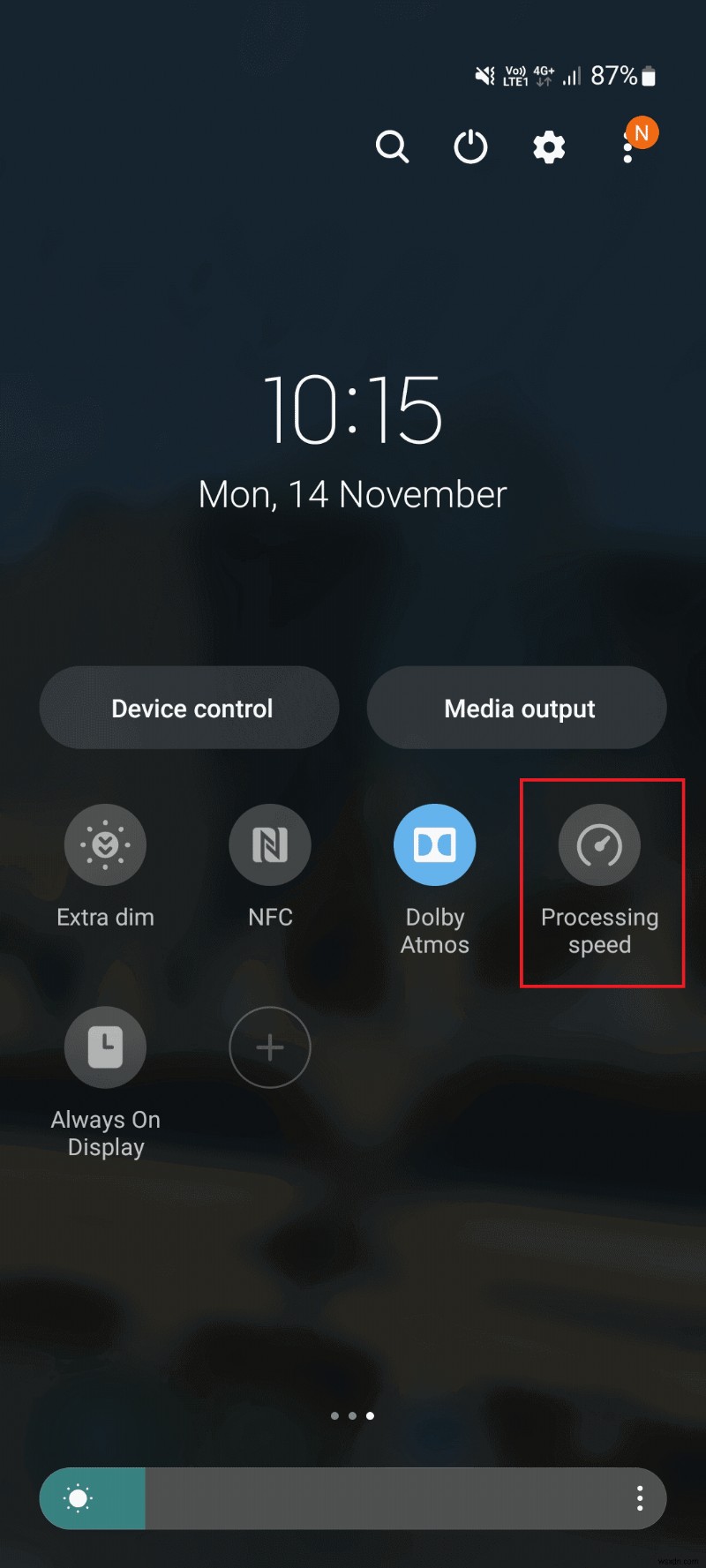 วิธีแก้ปัญหาหน้าจอสีม่วงแห่งความตายบนโทรศัพท์ Samsung 