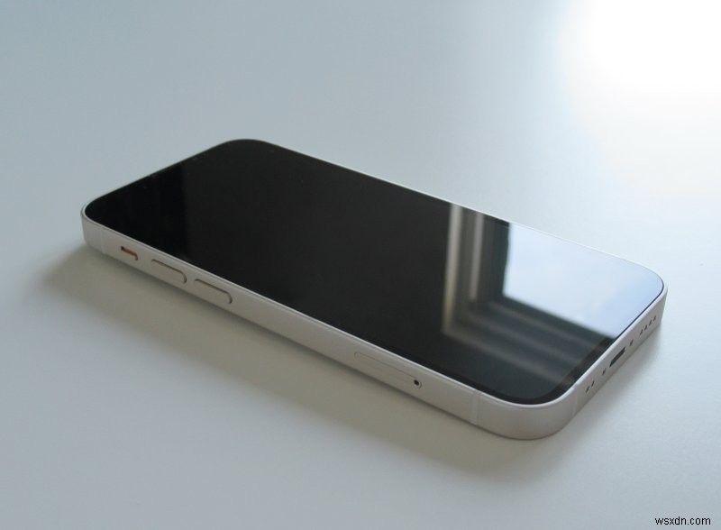 รีวิวจากผู้เชี่ยวชาญของ Dedoimedo:iPhone 13 Mini – อธิบายประสิทธิภาพ การออกแบบ และความคุ้มค่า 