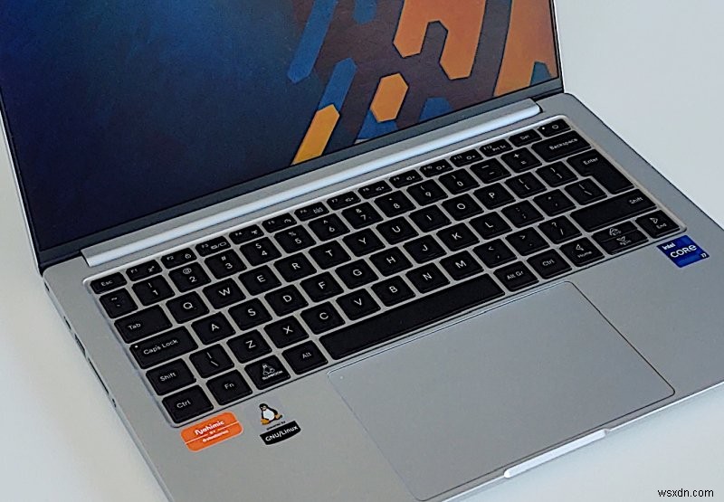 ขอแนะนำ Slimbook Executive:การก้าวกระโดดครั้งใหญ่ของประสิทธิภาพของแล็ปท็อป 