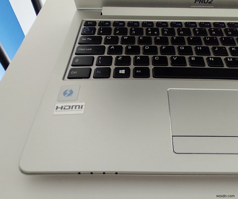 Slimbook Pro2:จัดการกับปัญหาการบิดเบี้ยวและการโยกเยก 